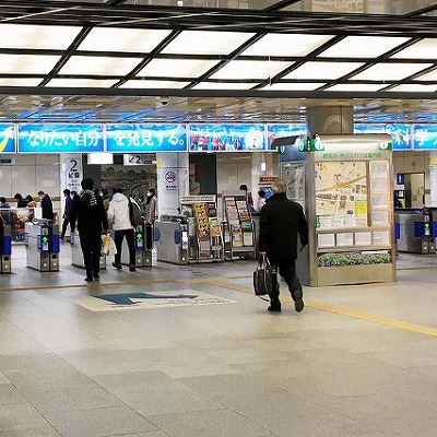阪急 神戸三宮駅から地下鉄西神・山手線 三宮駅への乗り換え方法