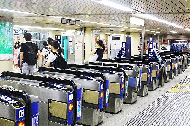JR三ノ宮駅から阪急 神戸三宮駅への乗り換え方法