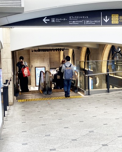 阪神 神戸三宮駅からEKIZO神戸三宮への行き方