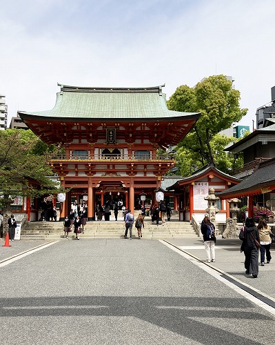 阪神 神戸三宮駅から「生田神社」への行き方
