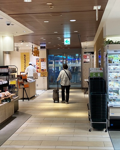 JR三ノ宮駅からサンシティ専門店街への行き方【雨の日でも安心！傘不要の地下ルート】