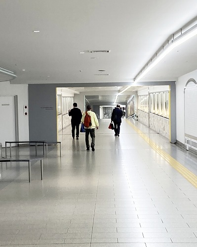 阪神 神戸三宮駅から大丸神戸店への行き方【雨の日でも安心！傘不要の地下ルート】