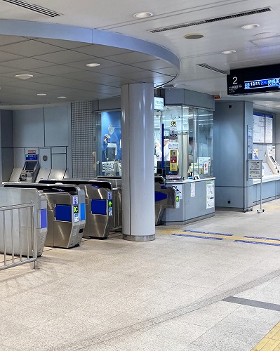 JR三ノ宮駅からセンタープラザ西館へ徒歩での行き方【雨の日でも安心！傘不要の地下ルート】