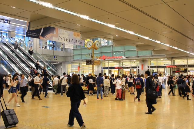 JR名古屋駅「金の時計」