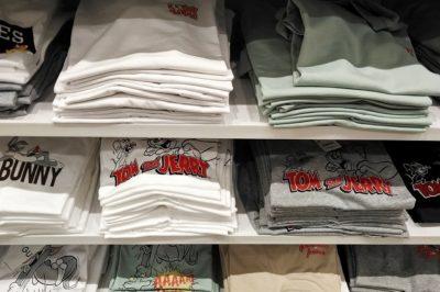 Tシャツが一番安いお店は 大手9店で価格を調べた 関西の駅ガイド