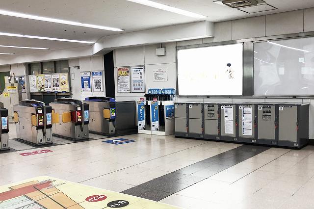 近鉄・阪神大阪難波駅「西改札」横のコインロッカー
