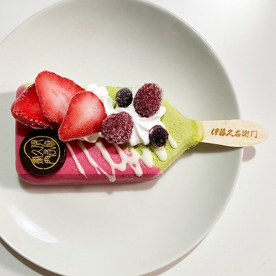 伊藤久右衛門の抹茶パフェアイスバー (いちご)