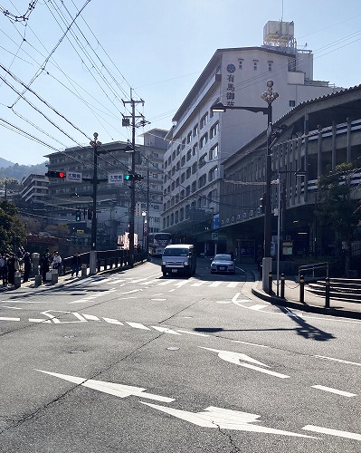 有馬温泉駅から有馬温泉観光総合案内所への行き方