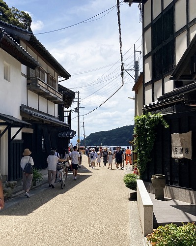 築91年の舟屋「幸洋丸」を見学